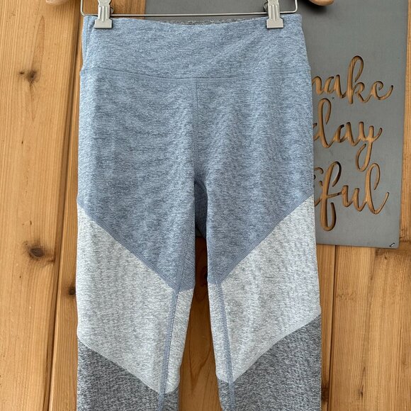 Outdoor Voices 7/8 Springs Color Block Athletic Leggings Size XS - Picture 7 of 9